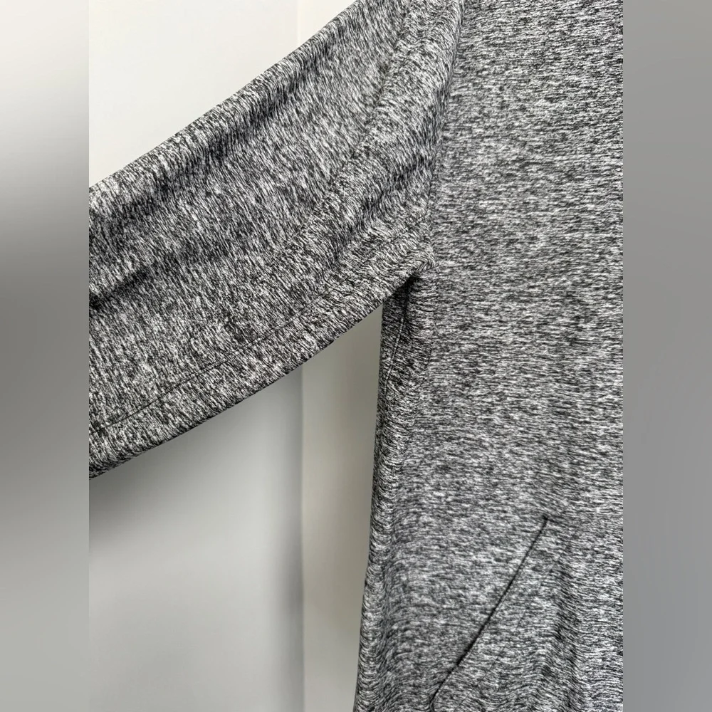 Men’s Outdoor Voices Cloudknit Gray Pullover Hoodie Heathered Medium
